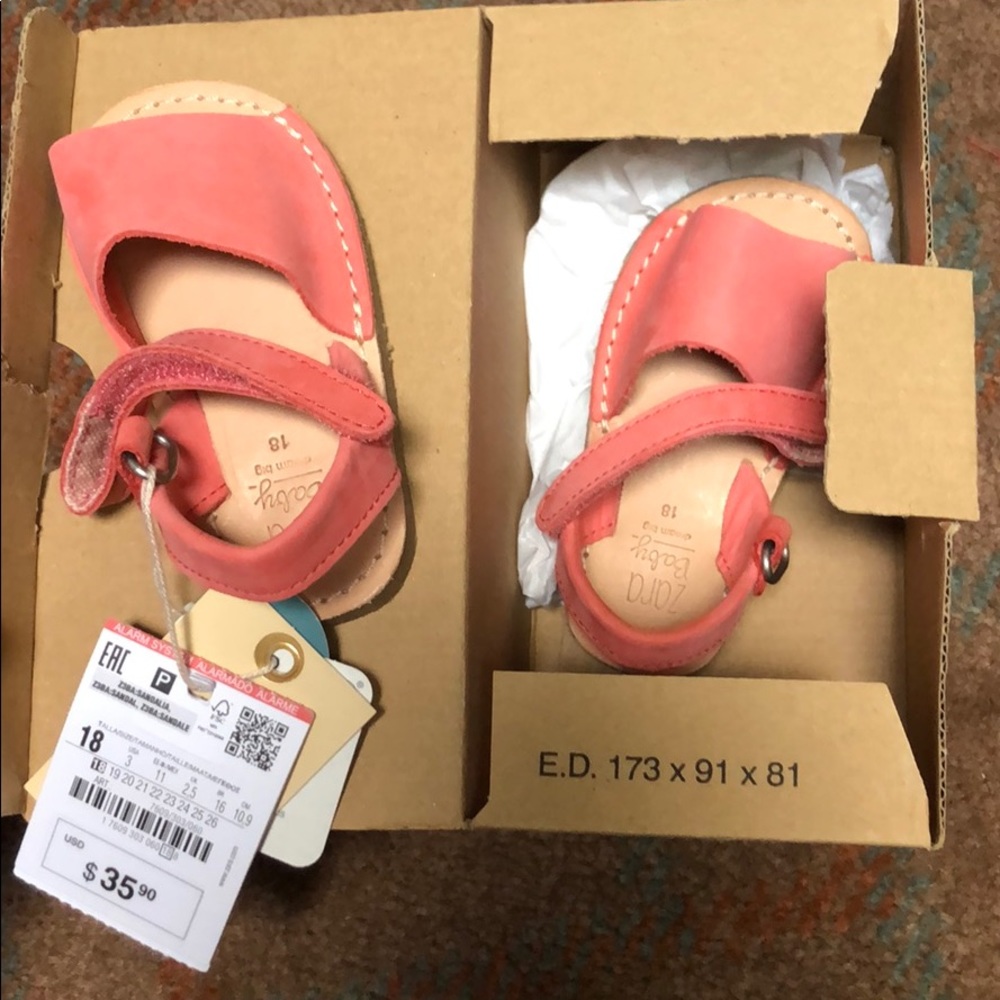 New in box Zara baby girl pink sandals